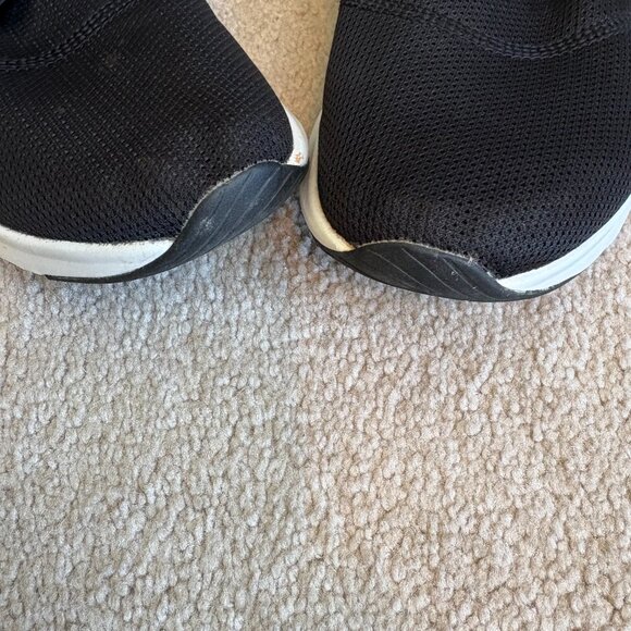 New Balance Nergize Women's Running Shoes Size 8 Black White WXNRGLK3 - Picture 5 of 10